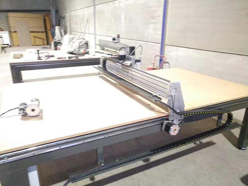 corte-con-maquina-cnc-fresadora-foto2